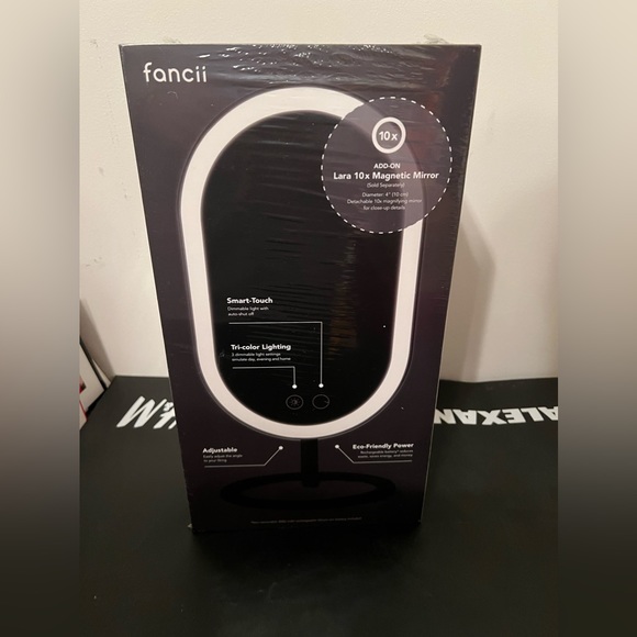 Fancii & Co Vera LED Vanity Makeup Mirror, black color, new in box - Picture 5 of 7